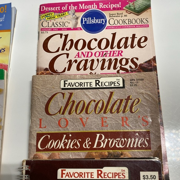 Recipe Book Collection - Colorful Assortment - Picture 4 of 7